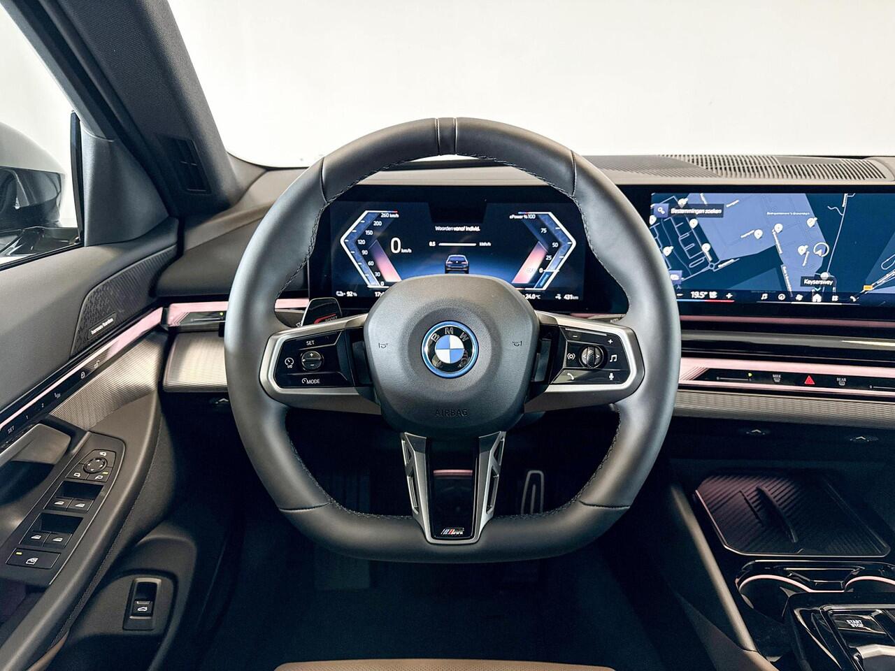 BMW i5 Touring eDrive40 M Sport Edition 84 kWh | Stoelventilatie | Harman Kardon | Driving Assistant Pro |