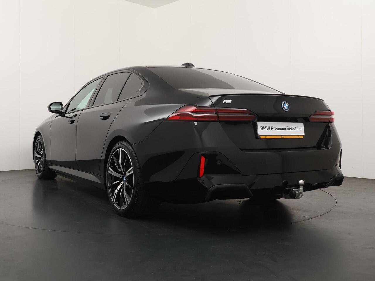 BMW i5 eDrive40 | M Sport Package Pro | Travel Package | Ekris Selection