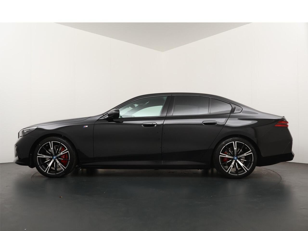 BMW i5 eDrive40 | M Sport Package Pro | Travel Package | Ekris Selection