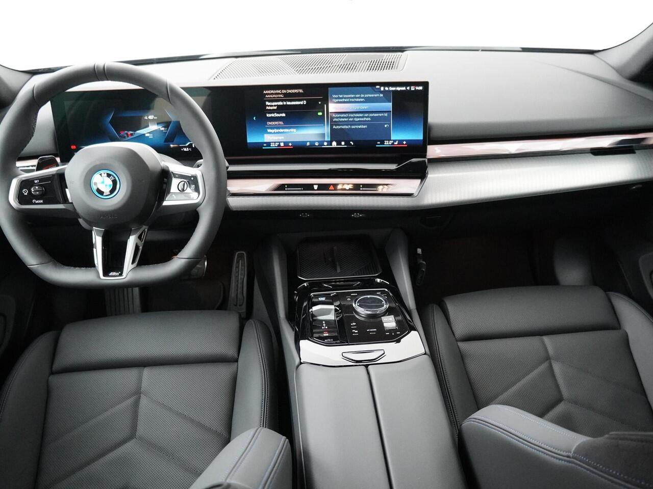 BMW i5 eDrive40 | M Sport Package Pro | Travel Package | Ekris Selection