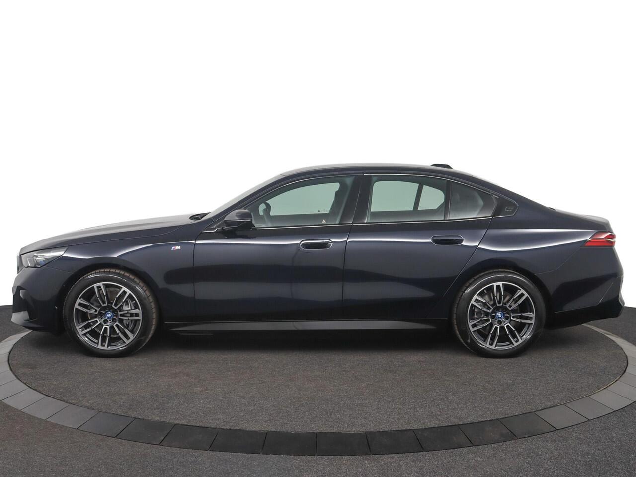 BMW i5 Sedan xDrive40 X-DRIVE | 4x4 | M Sportpakket | Travel Pack | Ekris Selection