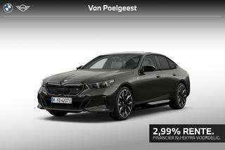 bmw-i5-sedan-m60-xdrive--m-sport-p