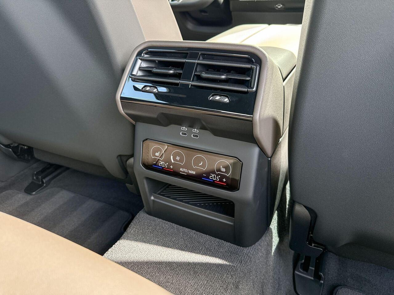 BMW i5 Sedan eDrive40 | Comfort Pack | M Sport | Trekhaak