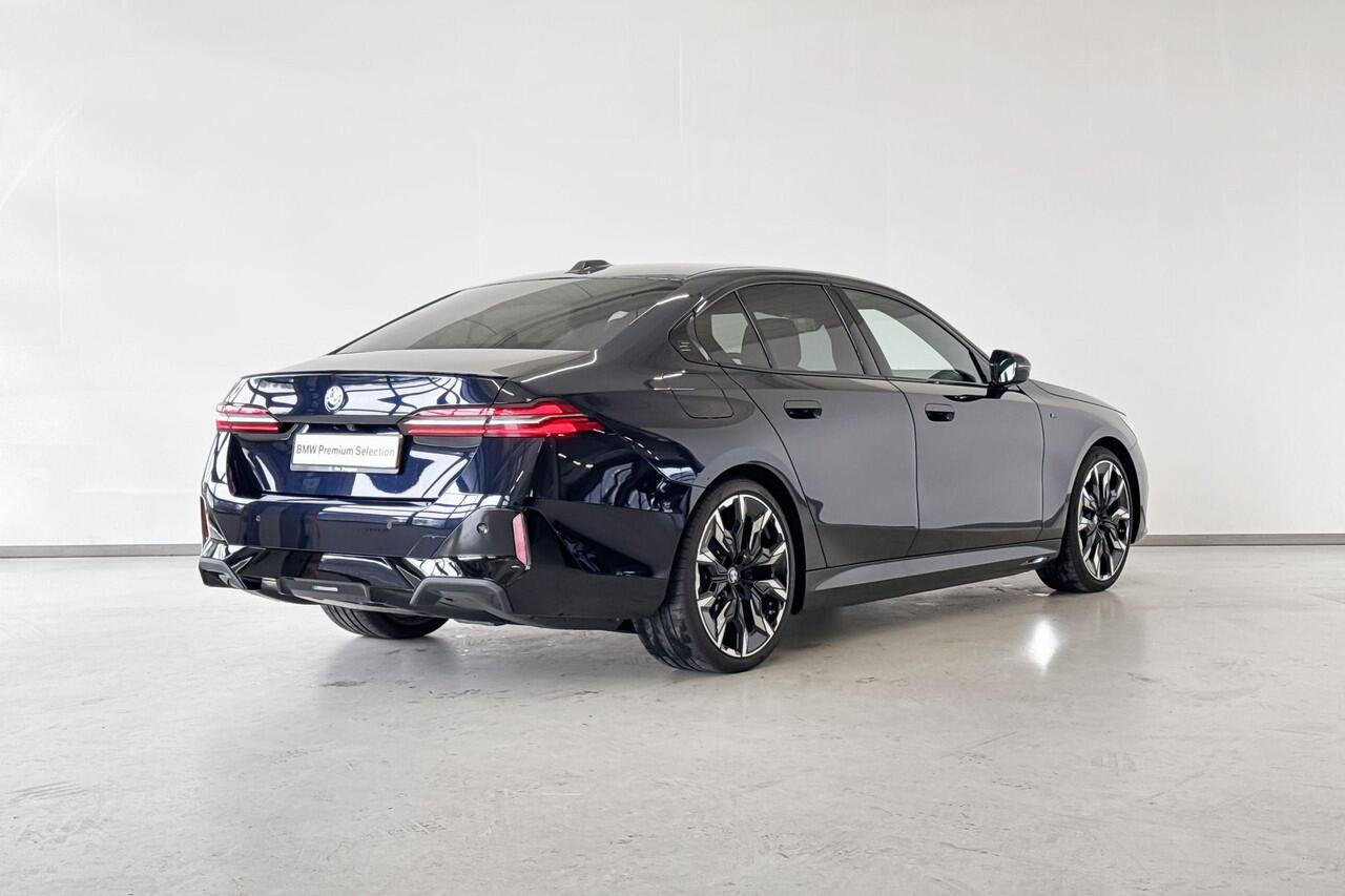 BMW i5 Sedan eDrive40 M Sport Edition