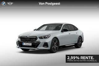 bmw-i5-sedan-m60-xdrive--m-sport-p