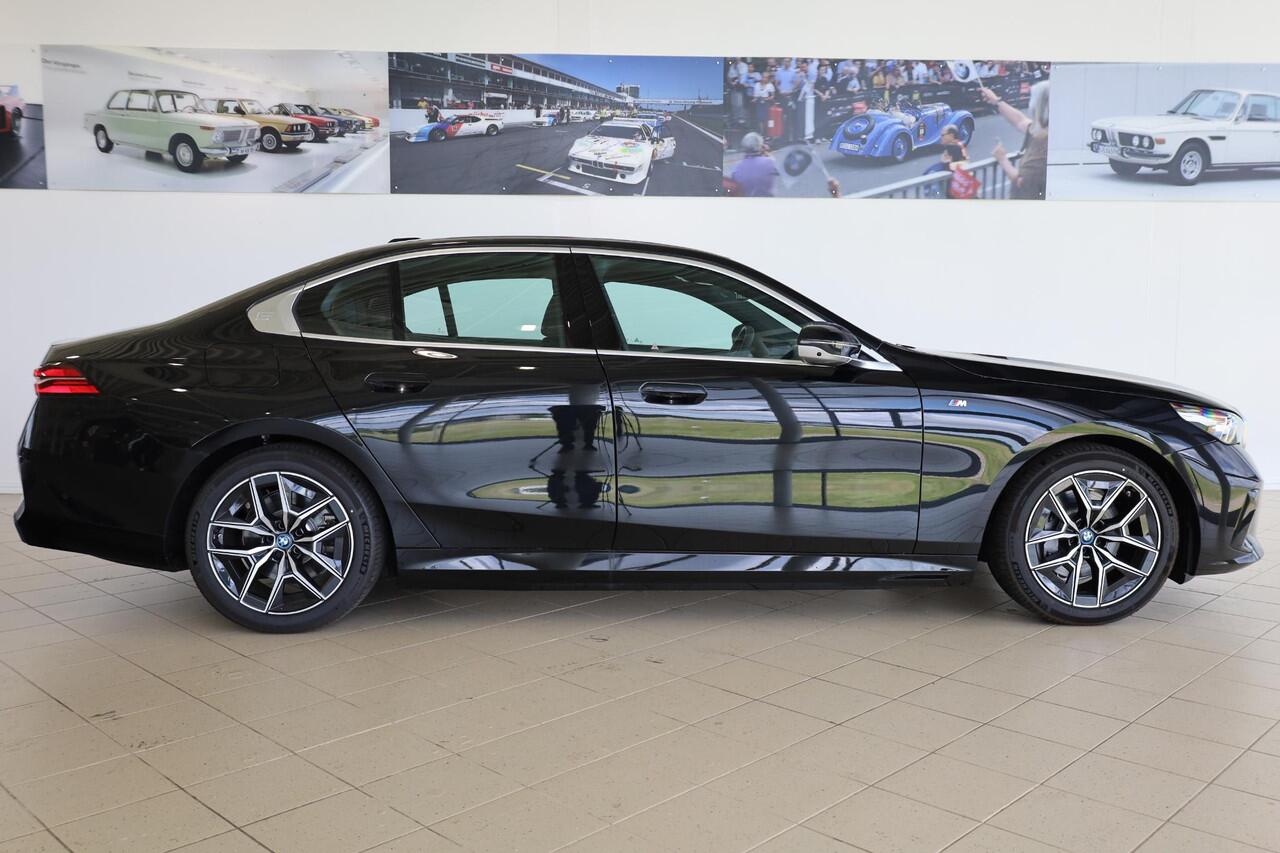 BMW i5 eDrive40 M Sportpakket | Comfortstoelen | Driving Assistant Plus | Ekris Selection