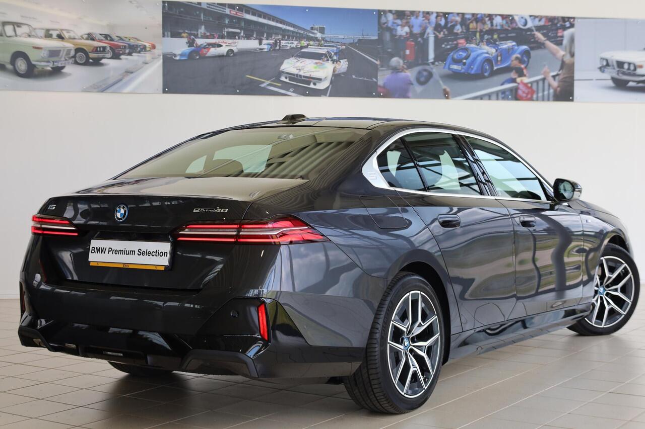 BMW i5 eDrive40 | M Sportpakket | Innovation Pack | Travel Pack | Comfort Pack | Ekris Selection