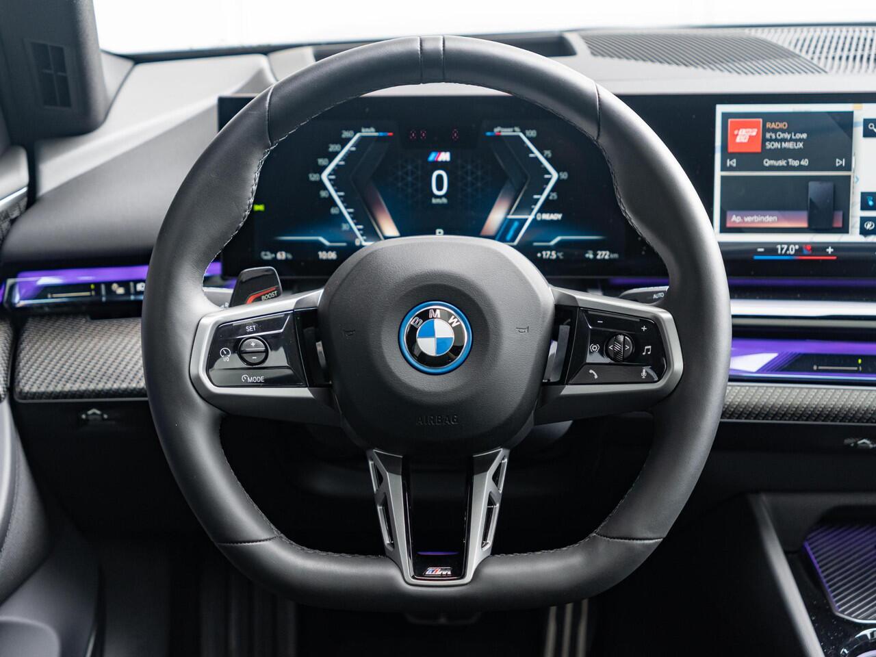 BMW i5 Touring eDrive40 | M Sportpakket Pro | Innovation Pack | Verwarmd Stuurwiel | Comfort Access | Panoramadak | Stoelventilatie | Bowers & Wilkins | 21'' | Trekhaak