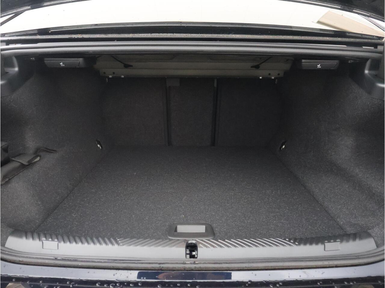 BMW i5 M60 xDrive 84 kWh M-Sportpakket Pro - Bowers & Wilkins - Pano - Driving Assistant Professional - 21" LMV - Stoelventilatie | Ekris Selection