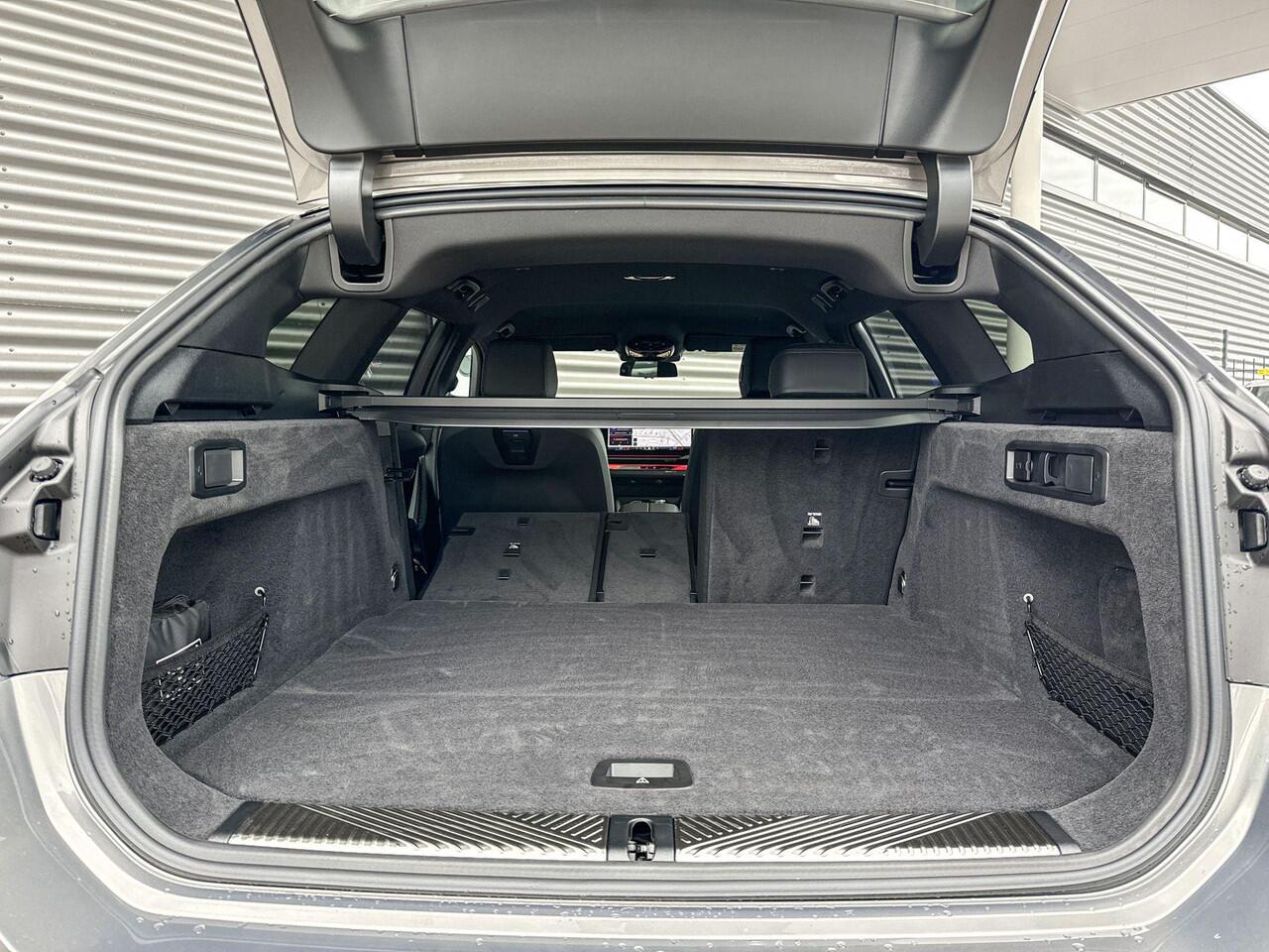 BMW i5 Touring eDrive40 M Sportpakket Pro / Innovation Pack / Travel Pack / Driving Assistant Professional | ElectricDeals