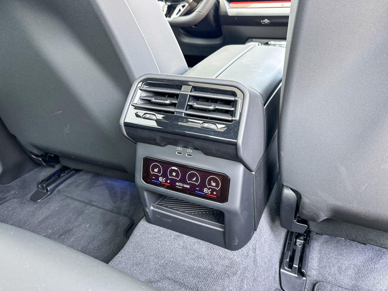 BMW i5 Sedan eDrive40 M Sport Edition M-Sport Pro / Glazendak / 20inch / Stoelverwarming / Adaptieve Led / Driving Assistant Plus | ElectricDeals