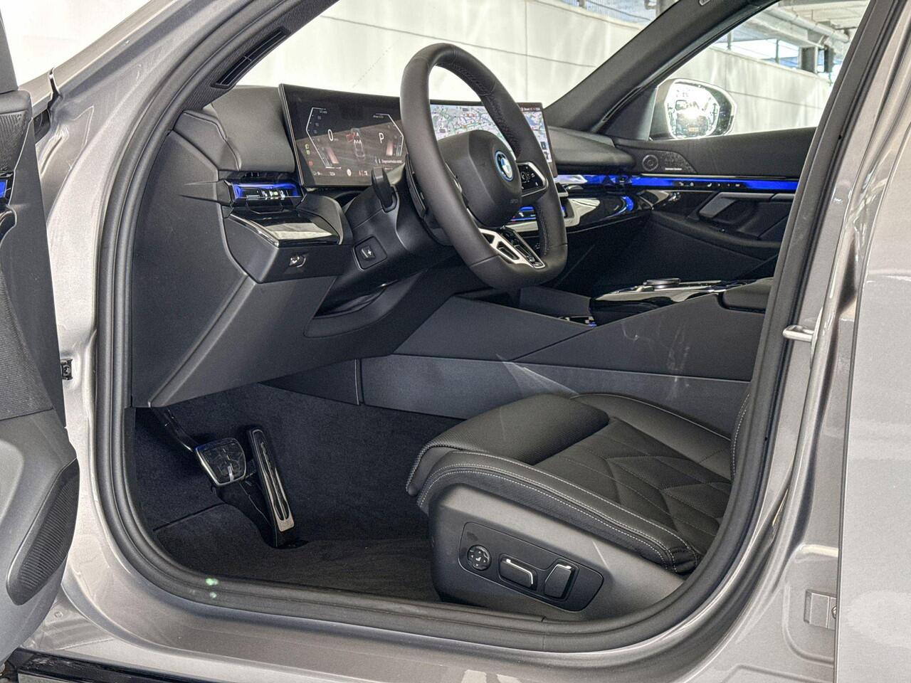 BMW i5 Touring xDrive40 84 kWh | M Sportpakket Pro | Innovation Pack | Comfort Pack | ElectricDeals