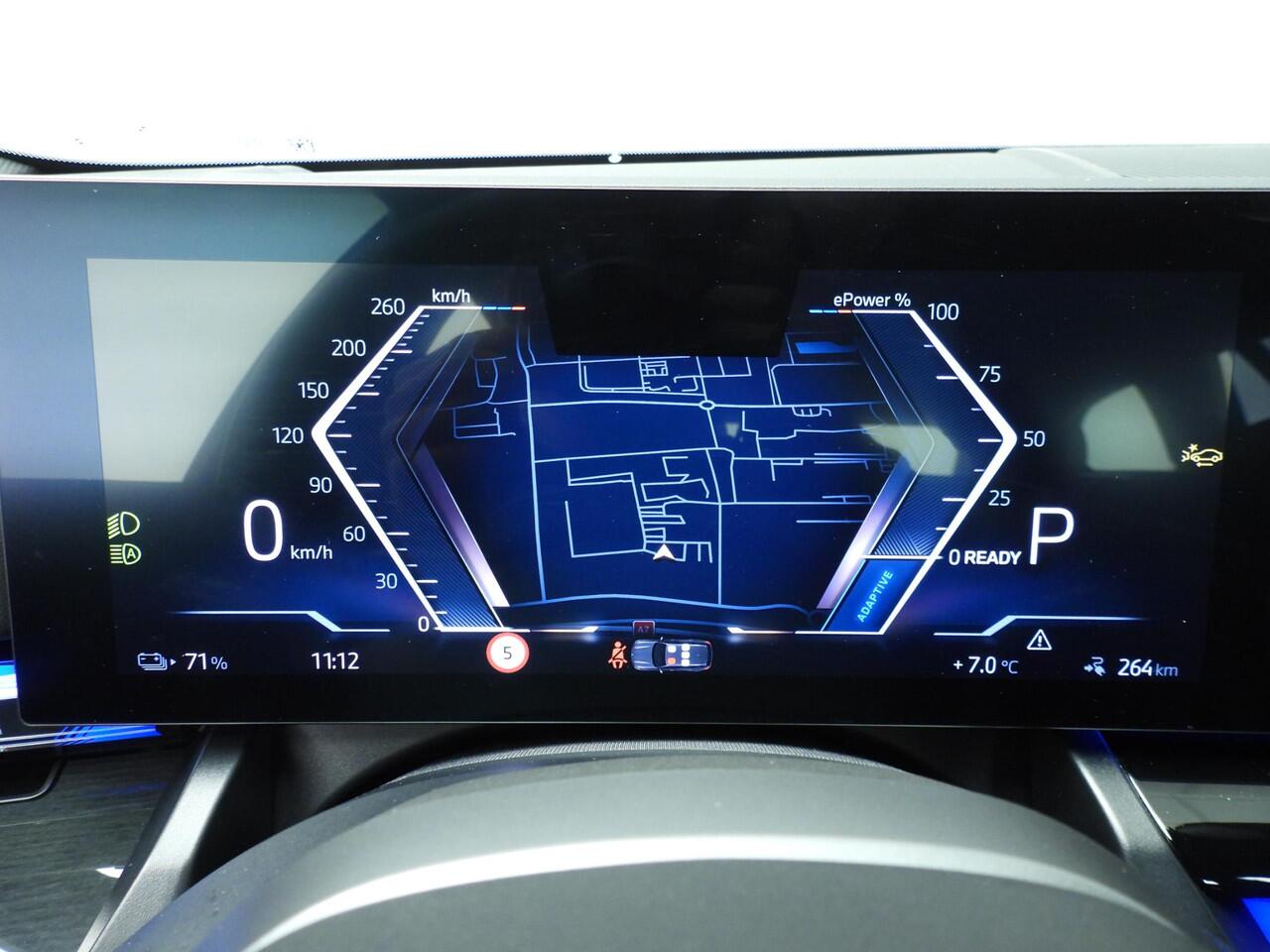 BMW i5 Touring xDrive40 | M-Sportpakket | LED | Navigatie | Active cruise | Sportstoelen | Elektr. zetels | Keyles go | DAB | Harman-kardon sound | Alu 19 inch