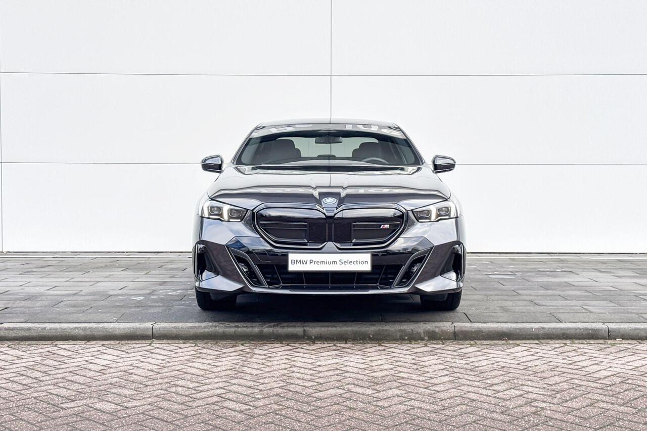 BMW i5 Sedan eDrive40 M Sport Edition 84 kWh | ElectricDeals