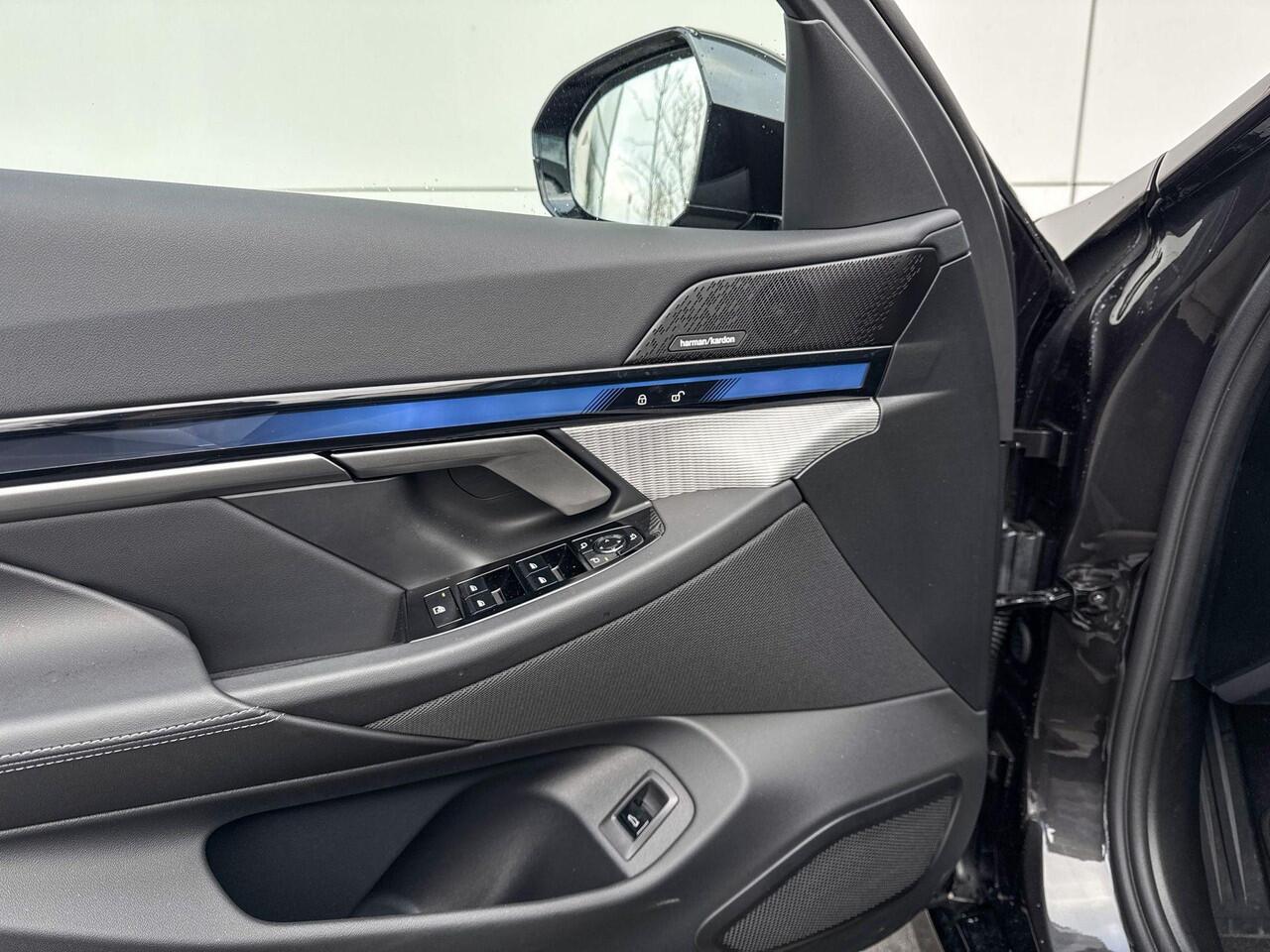 BMW i5 Sedan eDrive40 M Sport Edition 84 kWh | ElectricDeals