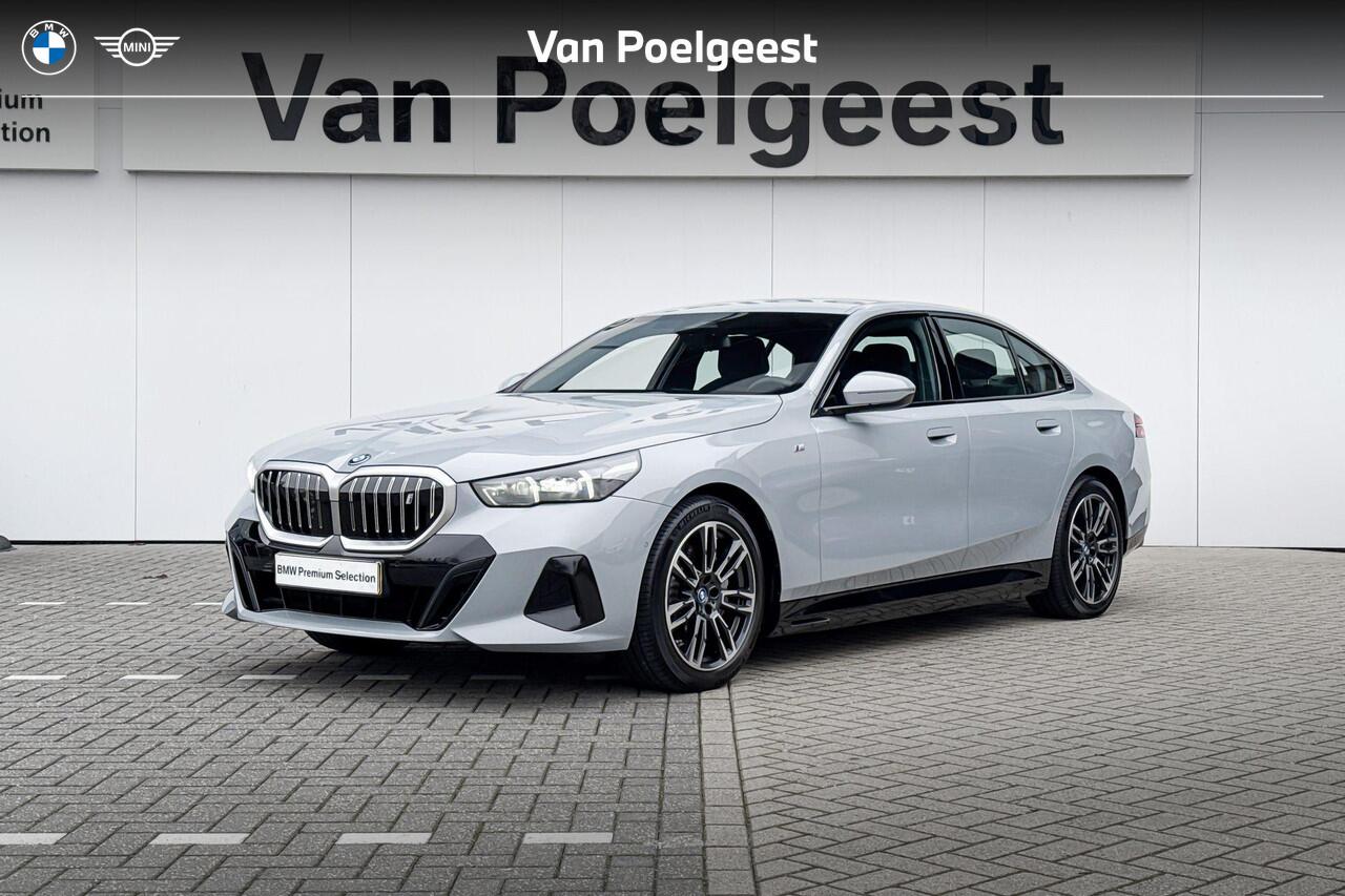 BMW i5 Sedan eDrive40 84 kWh M Sport | Trekhaak