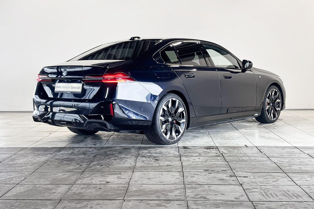 BMW i5 Sedan eDrive40 M Sport Edition Innovation Pack - Beschikbaar vanaf: April 2026 | ElectricDeals