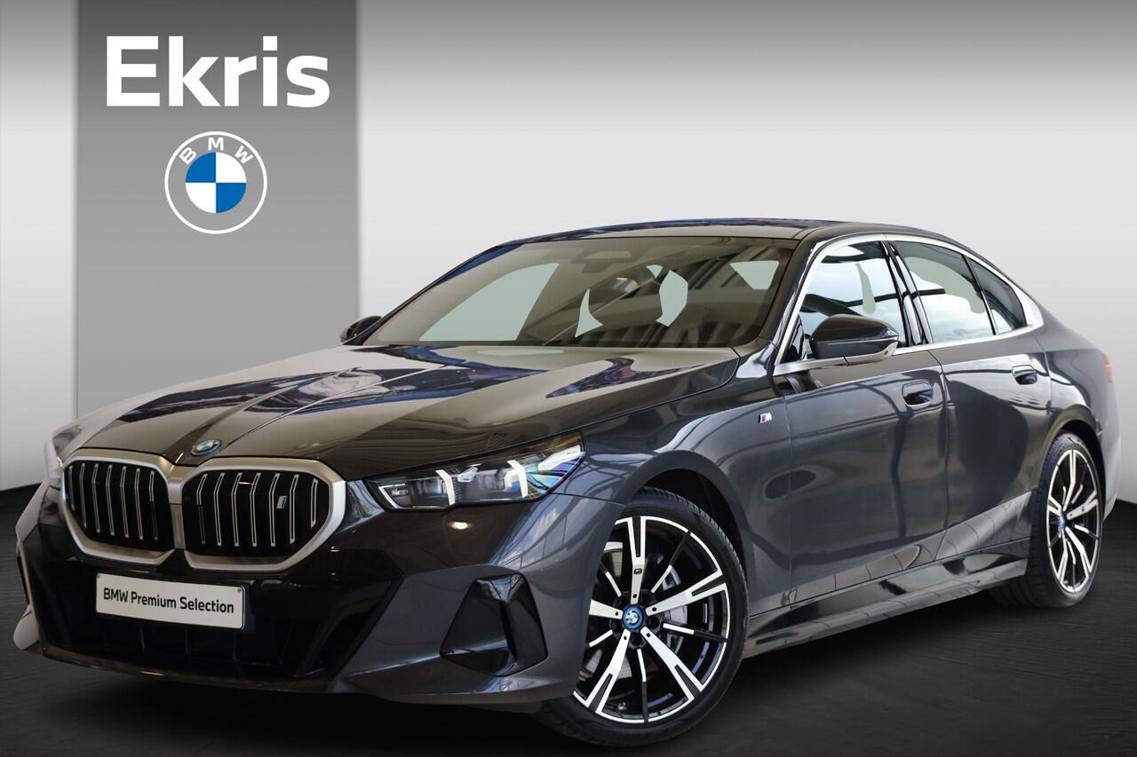 BMW i5 Sedan eDrive40 | M Sport | Glazen Panoramadak | Trekhaak Elektrisch | 20" M Sterspaak | Stuur & Stoelverwarming | Stoelventilatie | Harman Kardon | Active Cruise Control