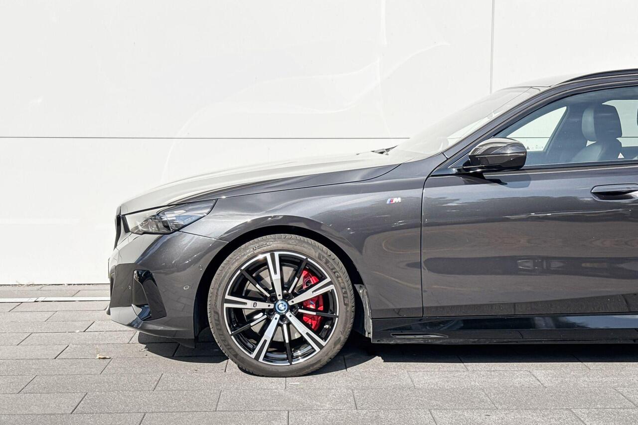 BMW i5 Touring eDrive40 M Sport Edition 84 kWh