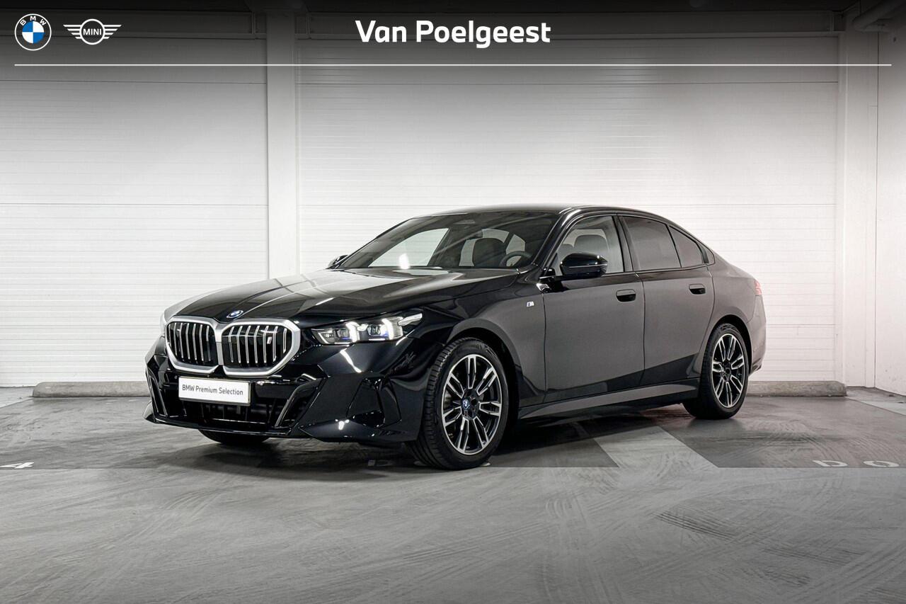 BMW i5 Sedan eDrive40 | M-Sport | Travel Pack | Comfort Pack | Driving Assistant Plus | Harman/Kardon | Comfort Access | Trekhaak