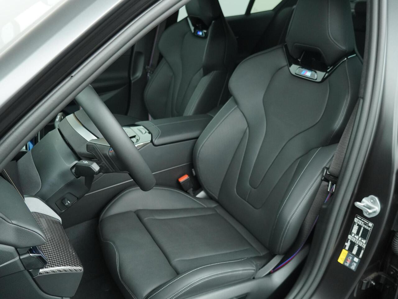 BMW i5 Sedan M60 xDrive | M Sportpakket Pro | Innovation Pack | Travel Pack | Comfort Pack | Showroom Selection