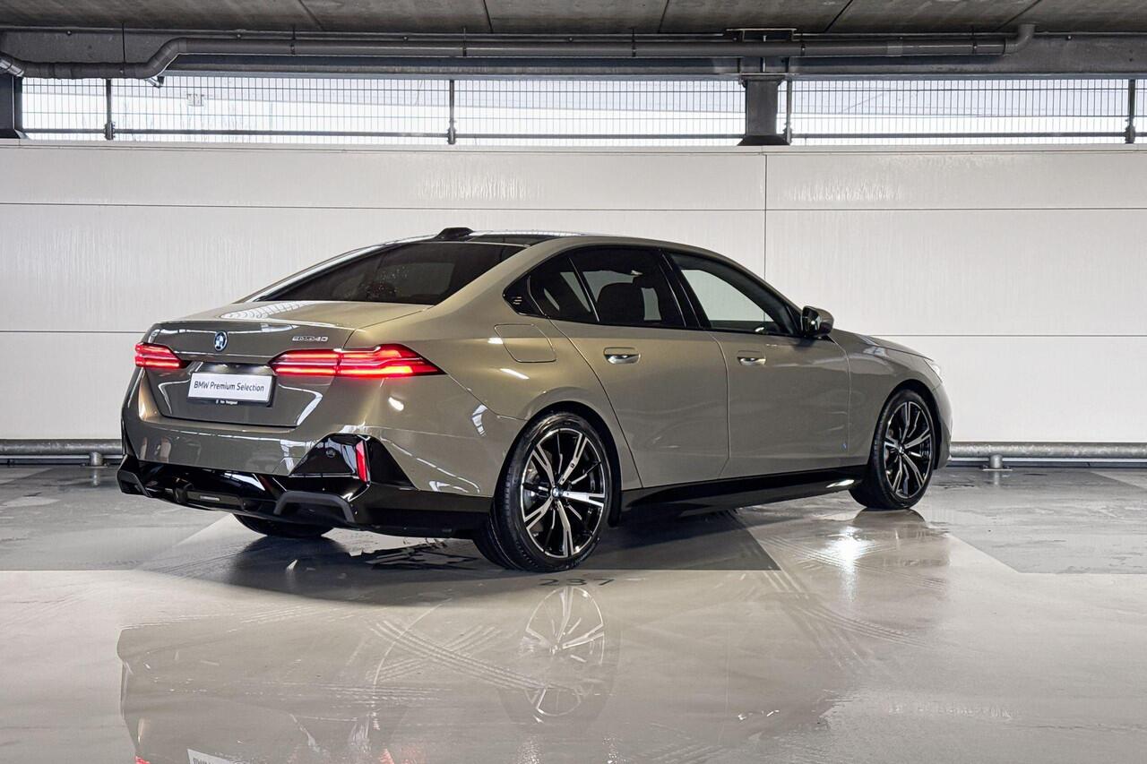 BMW i5 Sedan eDrive40 M Sport Edition 84 kWh | M Sportpakket | Travel Pack | ElectricDeals