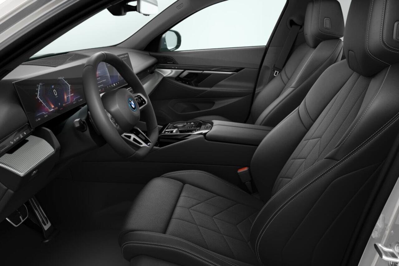 BMW i5 Sedan eDrive40 M Sport Edition 84 kWh | M Sportpakket | Travel Pack | ElectricDeals