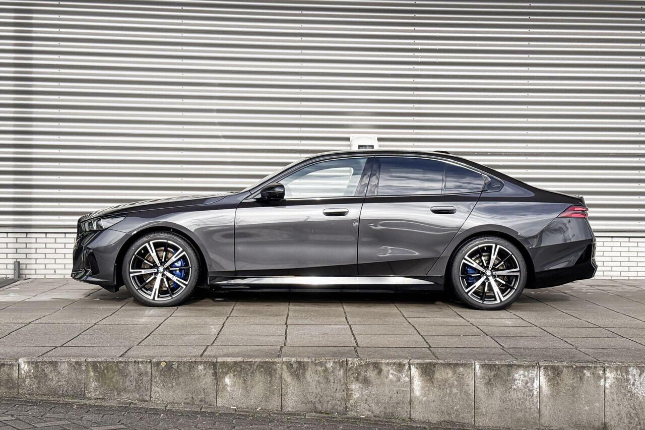 BMW i5 Sedan eDrive40