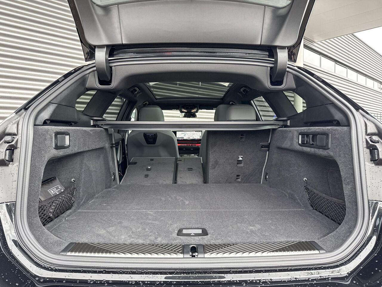 BMW i5 Touring eDrive40