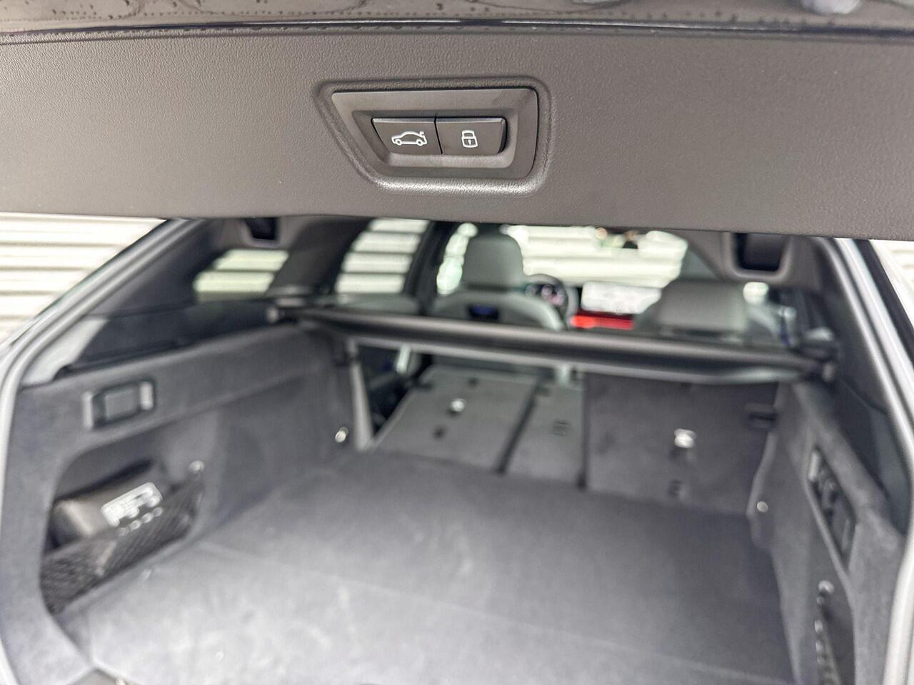 BMW i5 Touring eDrive40