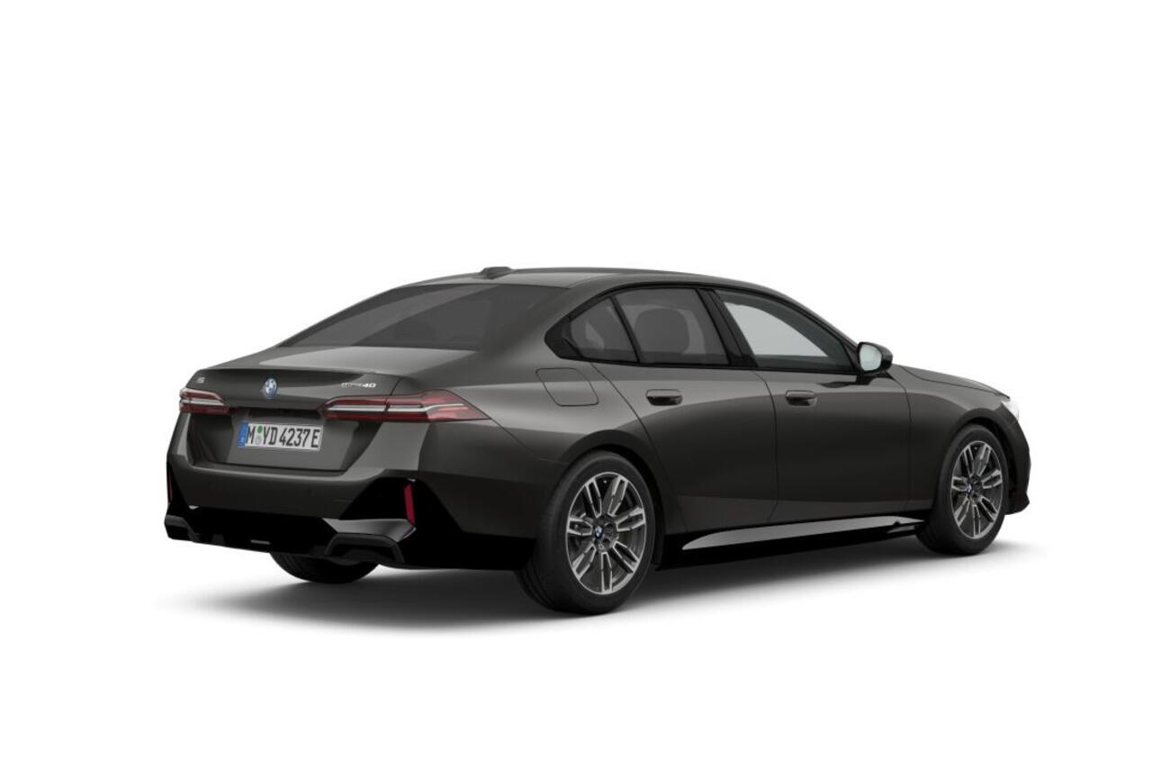 BMW i5 Sedan eDrive40 M Sport Edition 84 kWh | M Sportpakket | Travel Pack | Comfort Pack | Showroomvoordeel | ElectricDeals