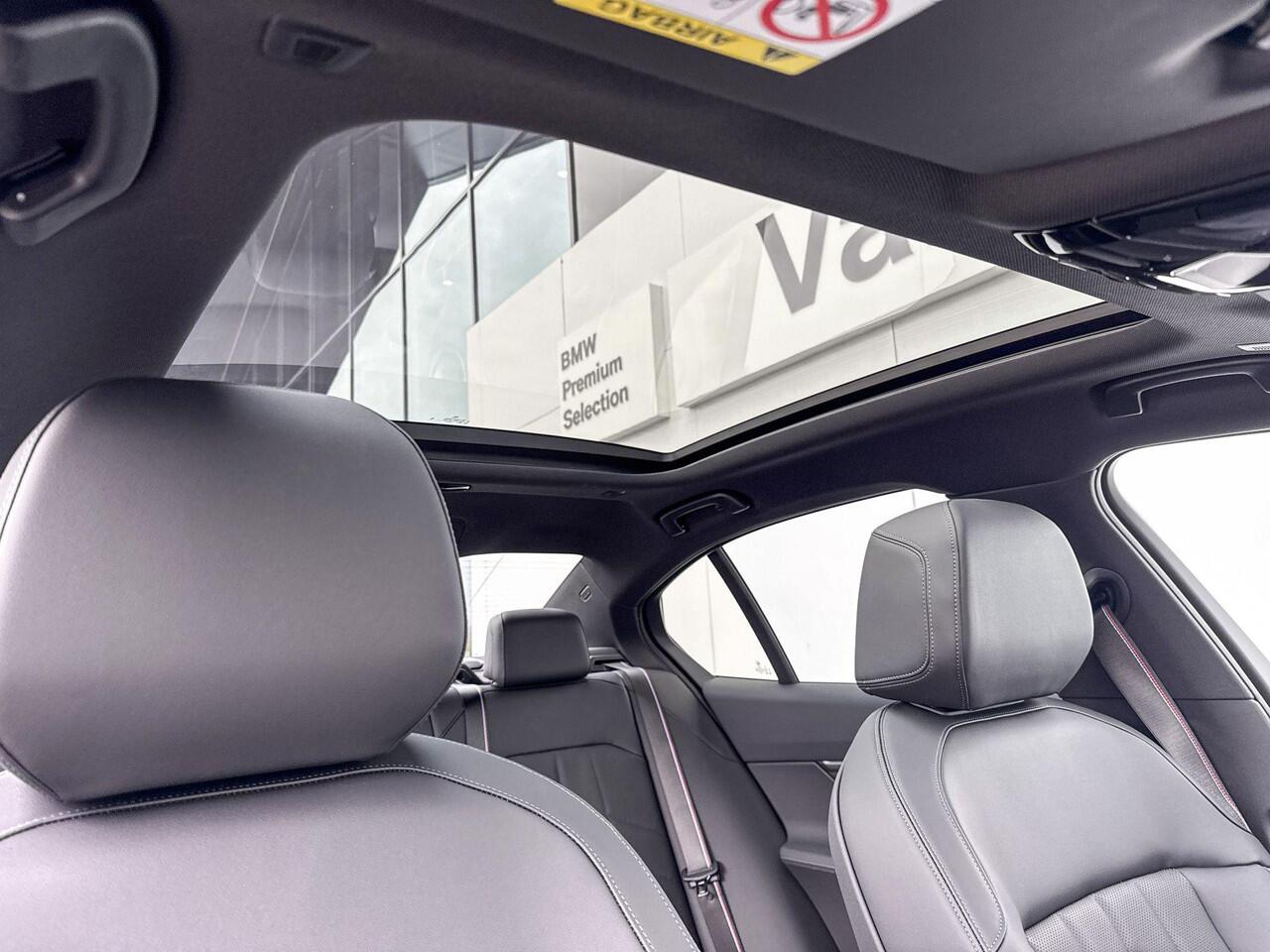 BMW i5 Sedan eDrive40 | M Sport Pro | Panoramadak