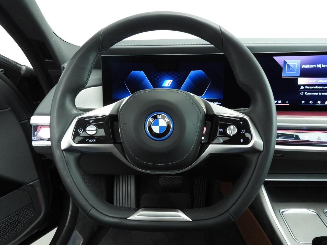 BMW i7 xDrive60 | LED | HUD | Active cruise | Active steering | Comfortzetels | DAB | Alu 20 inch