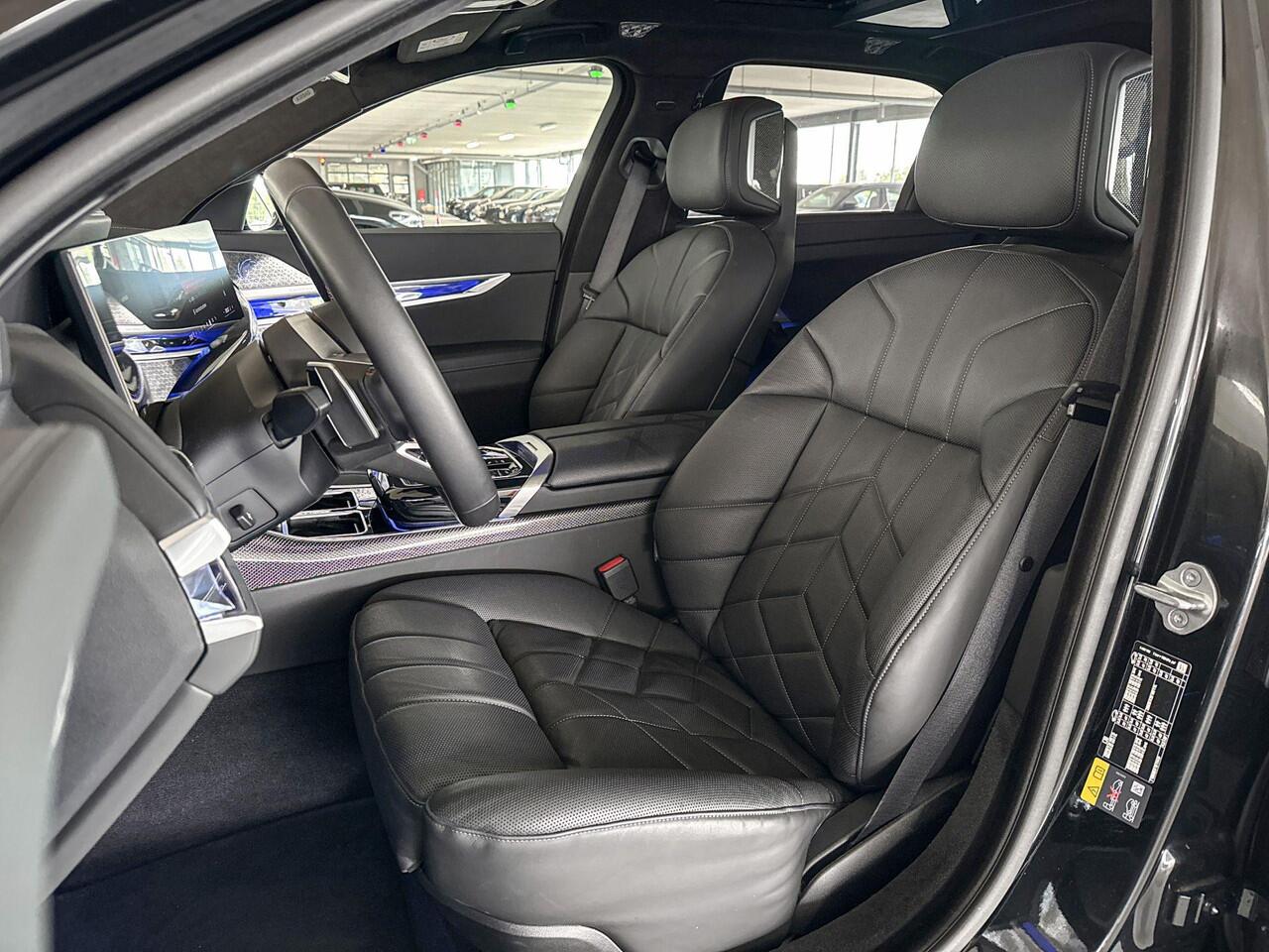 BMW i7 M70 xDrive 106 kWh