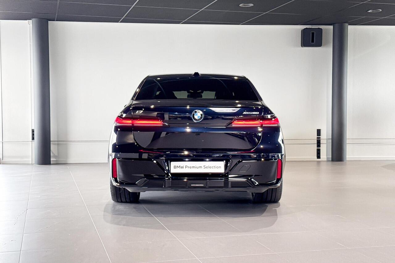 BMW i7 xDrive60 M Sport | Bowers & Wilkins | Trekhaak