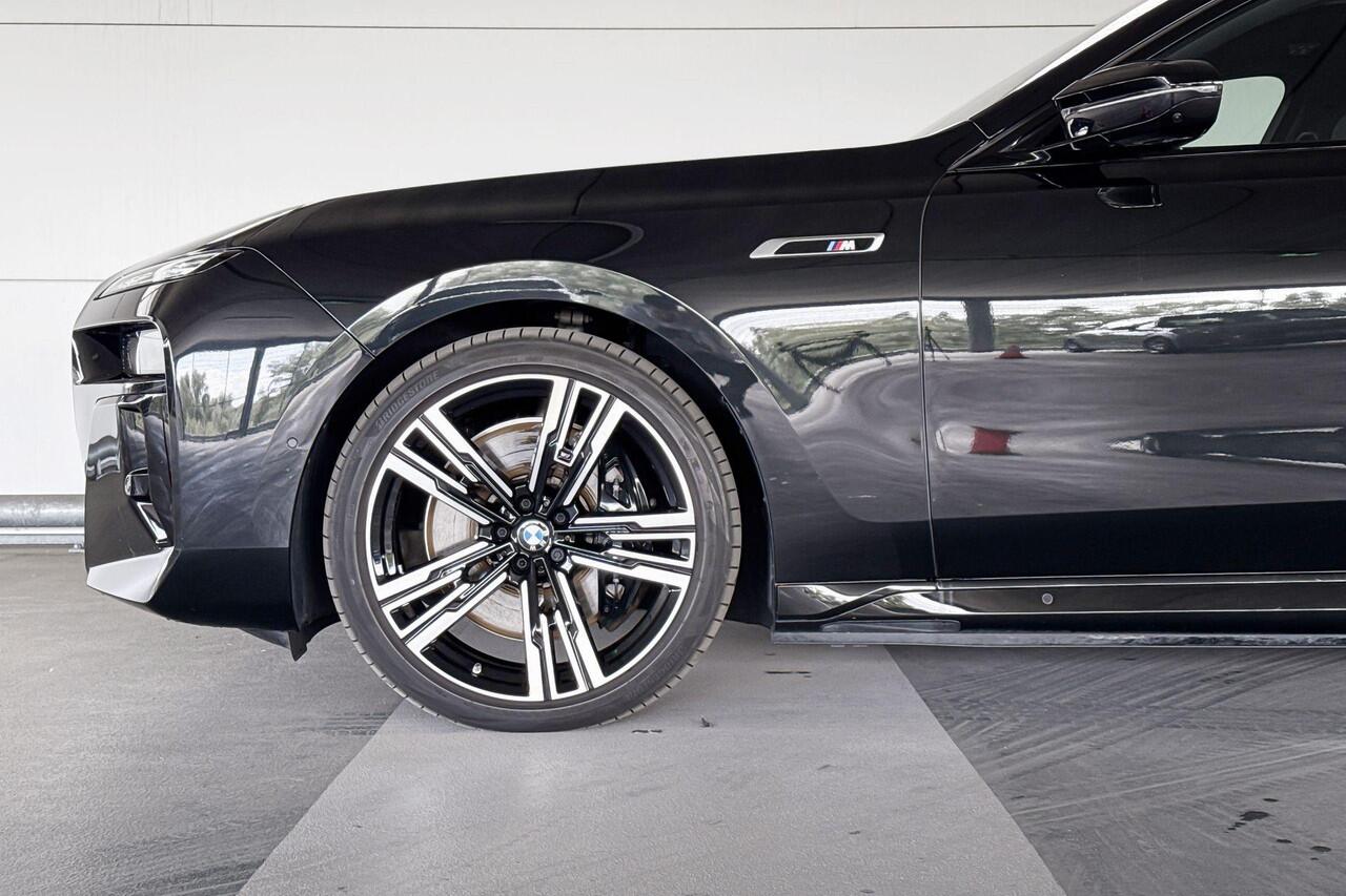 BMW i7 M70 xDrive 106 kWh