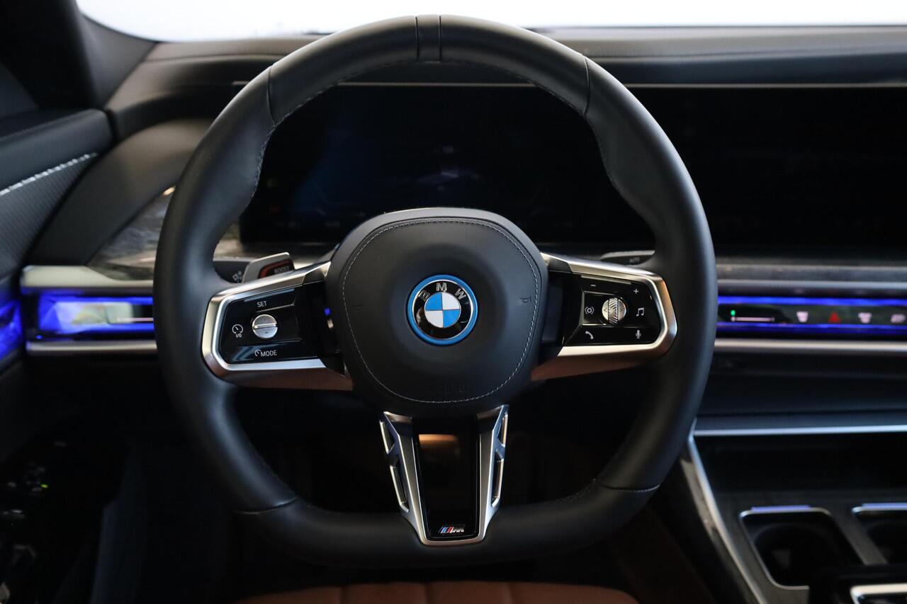 BMW i7 xDrive60 | M Sportpakket Pro | Rear Seat Entertainment