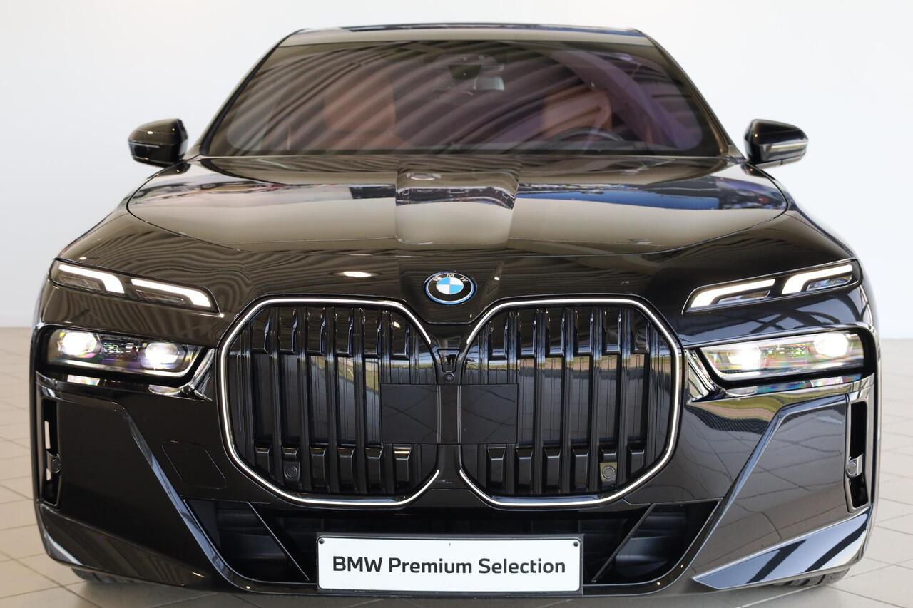 BMW i7 xDrive60 | M Sportpakket Pro | Rear Seat Entertainment