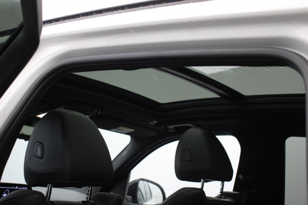 BMW iX High Executive 80 kWh - Carplay, Navi, Panorama, Leer, Camera, Stoelverw.