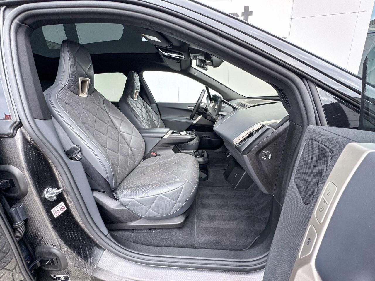 BMW iX xDrive40 77 kWh High Executive | CoPilot Pack |