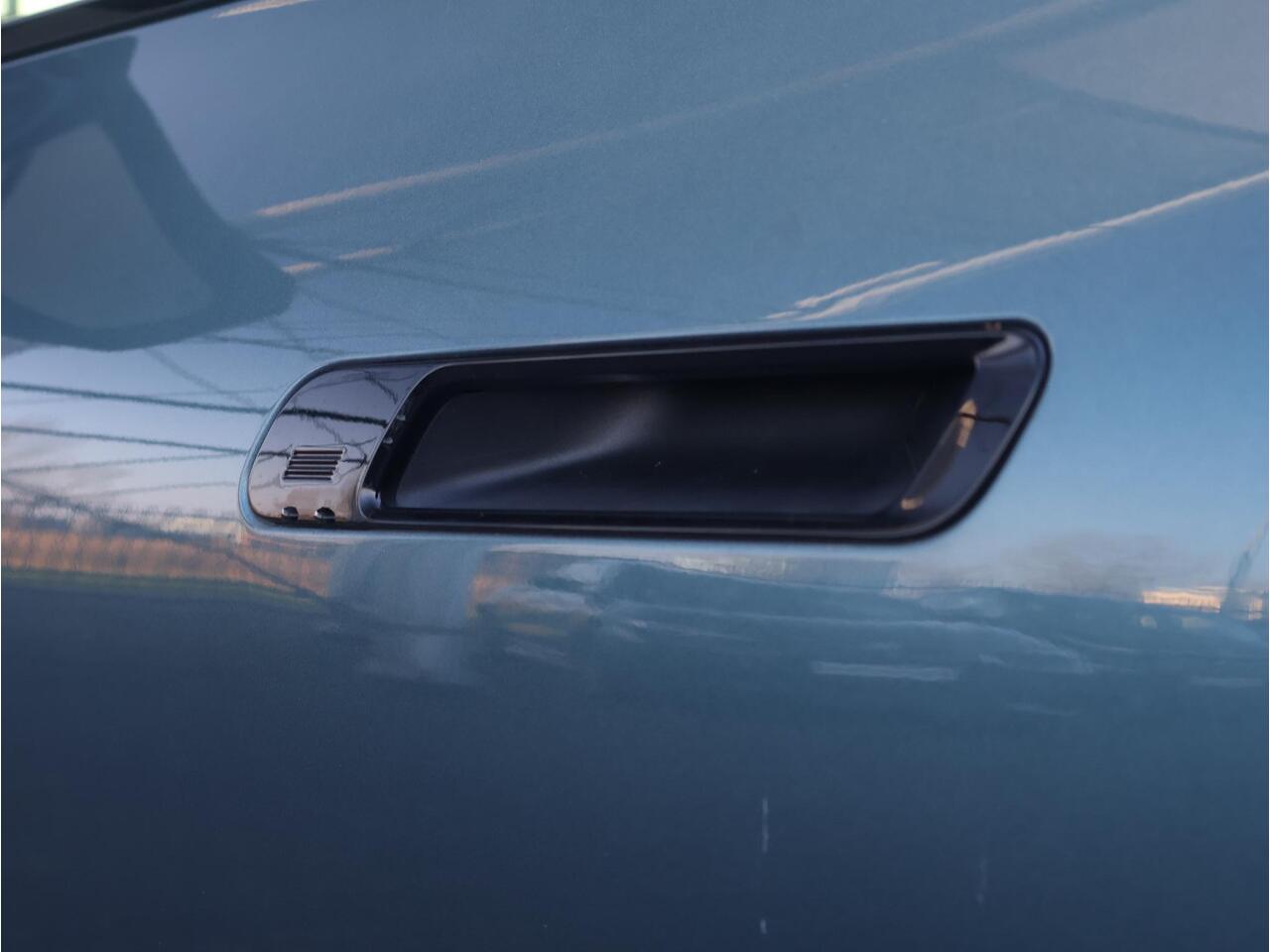 BMW iX xDrive40 High Executive 77 kWh Skylounge/ Driving Assistant Professional/ Harman-Kardon/ Sportpakket