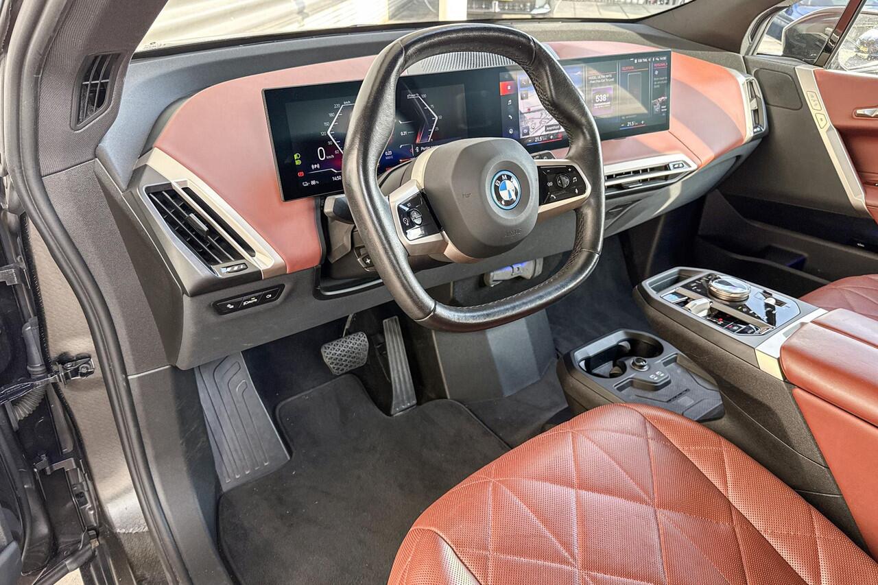 BMW iX xDrive40 High Executive 77 kWh