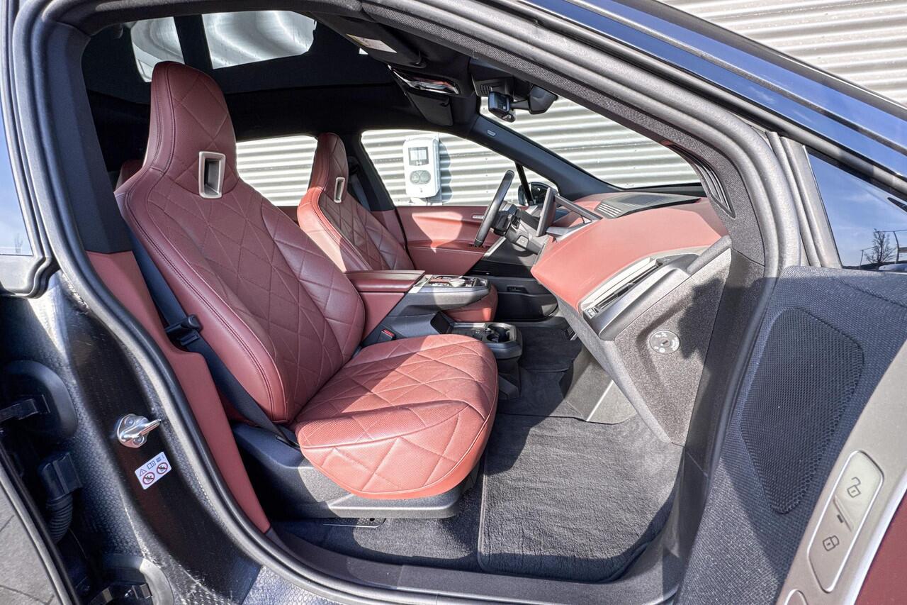 BMW iX xDrive40 High Executive 77 kWh