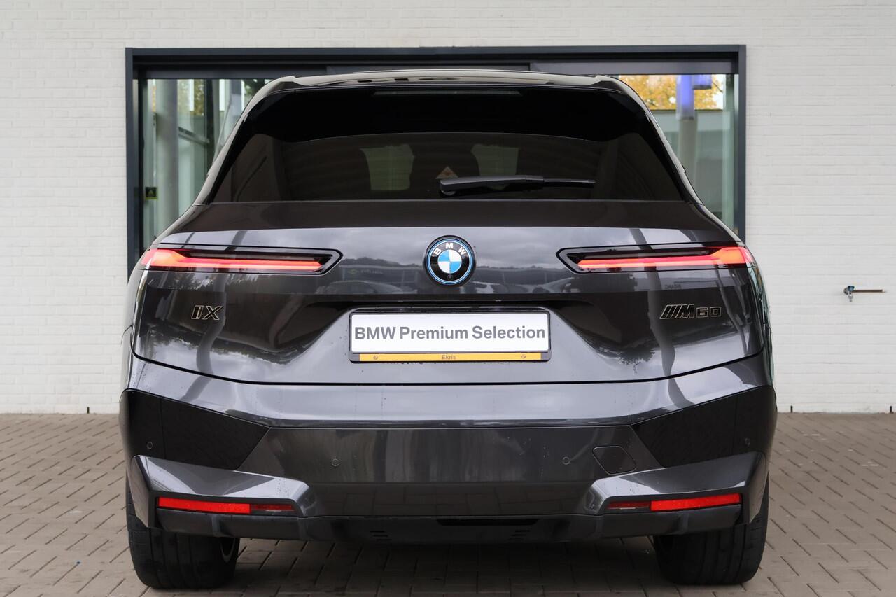 BMW iX M60 High Executive 112 kWh | Bowers & Wilkins | M Aerodynamica | Head-up Display | Voorstoelen Verwarmd