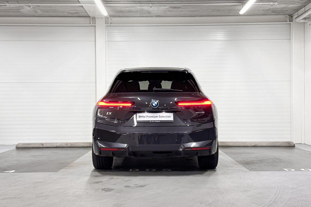 BMW iX xDrive50 High Executive 112 kWh