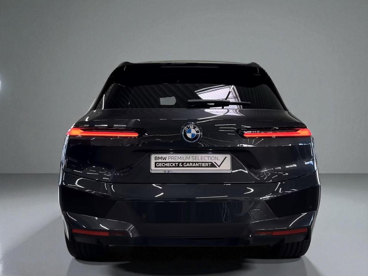 BMW iX xDrive40 Sport Edition 77 kWh