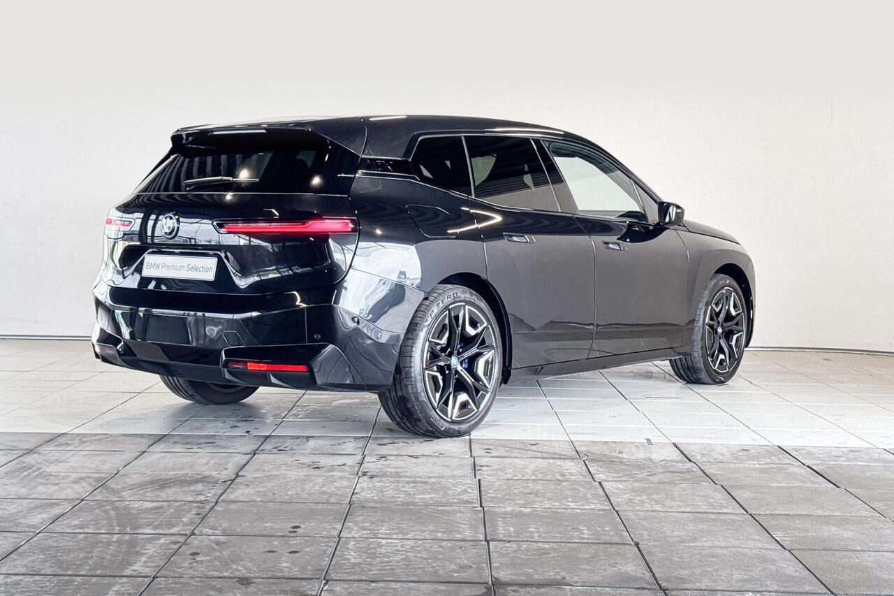 BMW iX xDrive50 Business Edition Plus Sportpakket