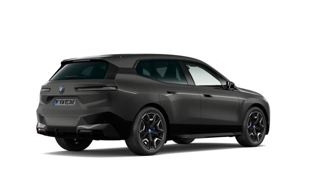 BMW iX xDrive40 | High Executive | Sport Edition | BMW Personal CoPilot Pack | Sport Package