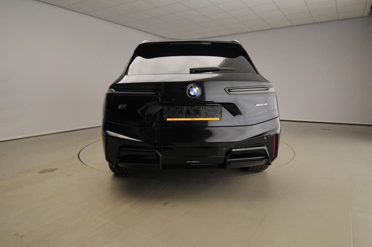 BMW iX xDrive45 | M Sportpakket Pro | Comfort Pack | Innovation Pack