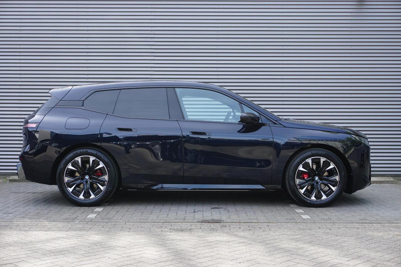 BMW iX xDrive45 | M Sportpakket Pro | Innovation Pack | Comfort Pack